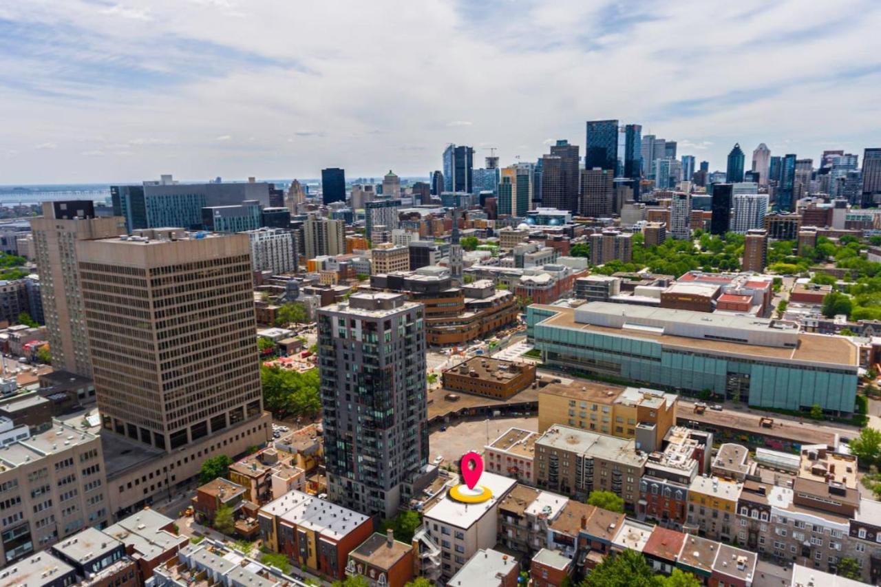 Luxurious Downtown Suite Montreal Exterior photo